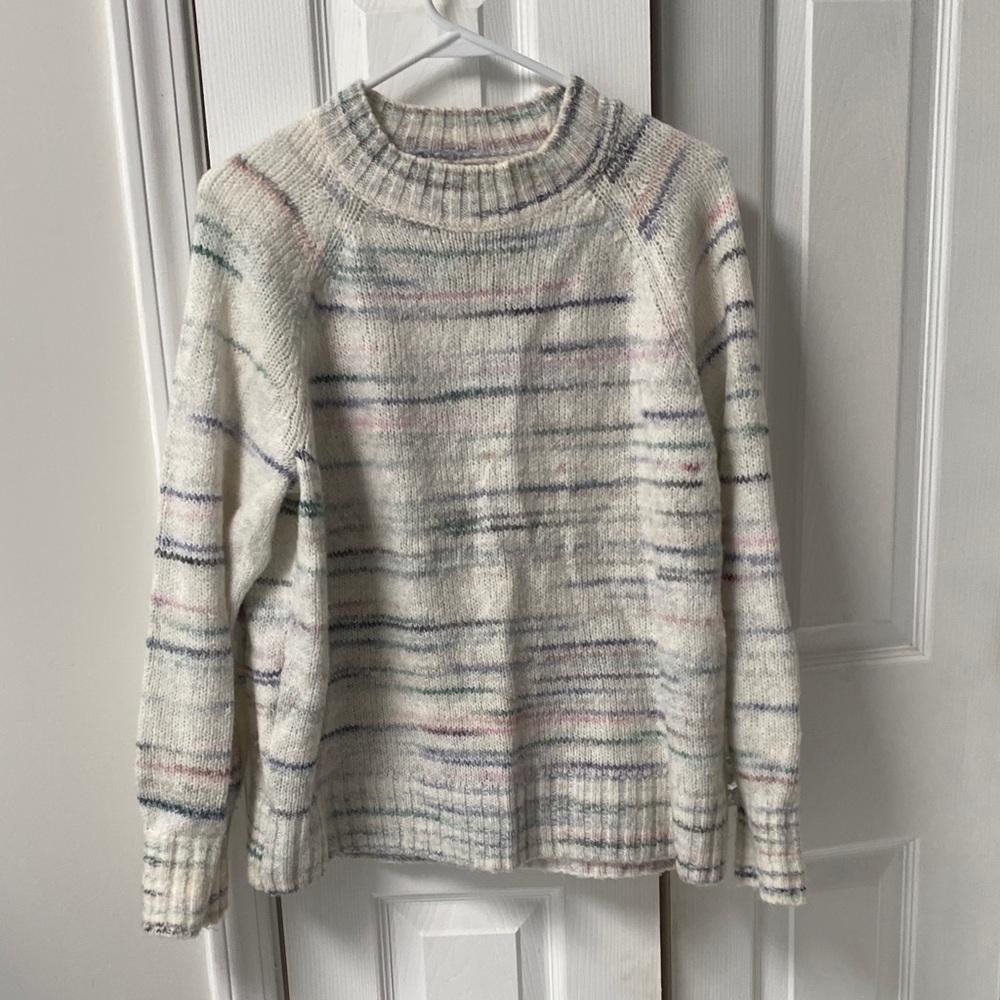 Old Navy Women's Sweater with Subtle Stripes